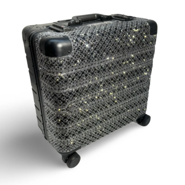 Blinged & Boujie Carry On
