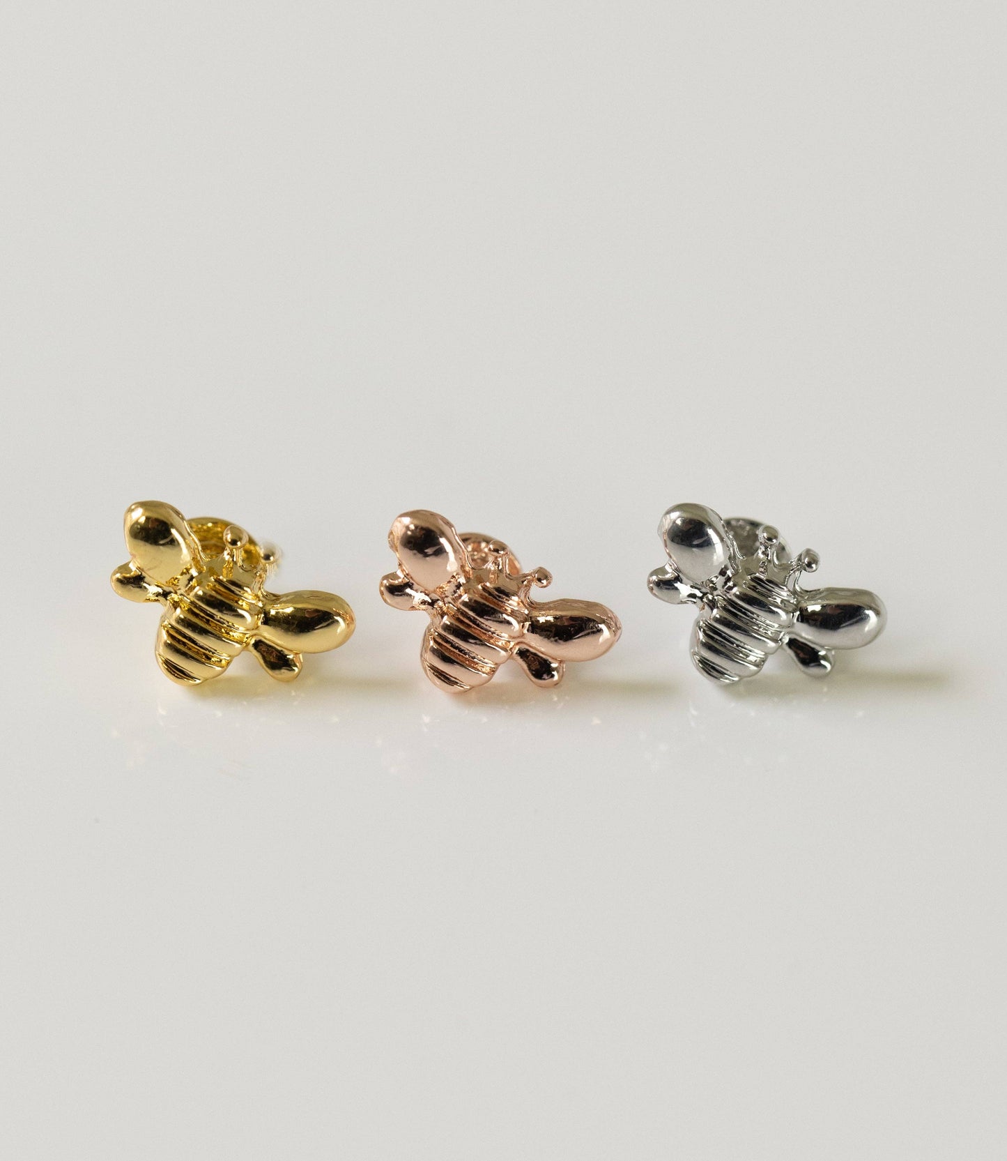 StrawberryAvocados - Honey Bee Me Charm