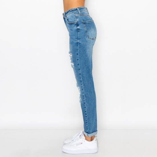 BLUE AGE - DESTRUCTED CUFFED MOM JEANS