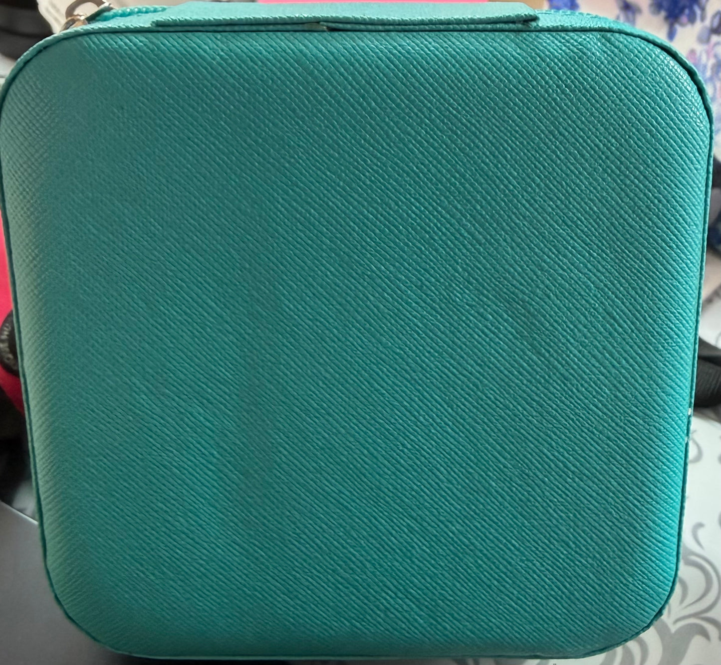 Luxe Faux Leather Travel Jewelry Boxes