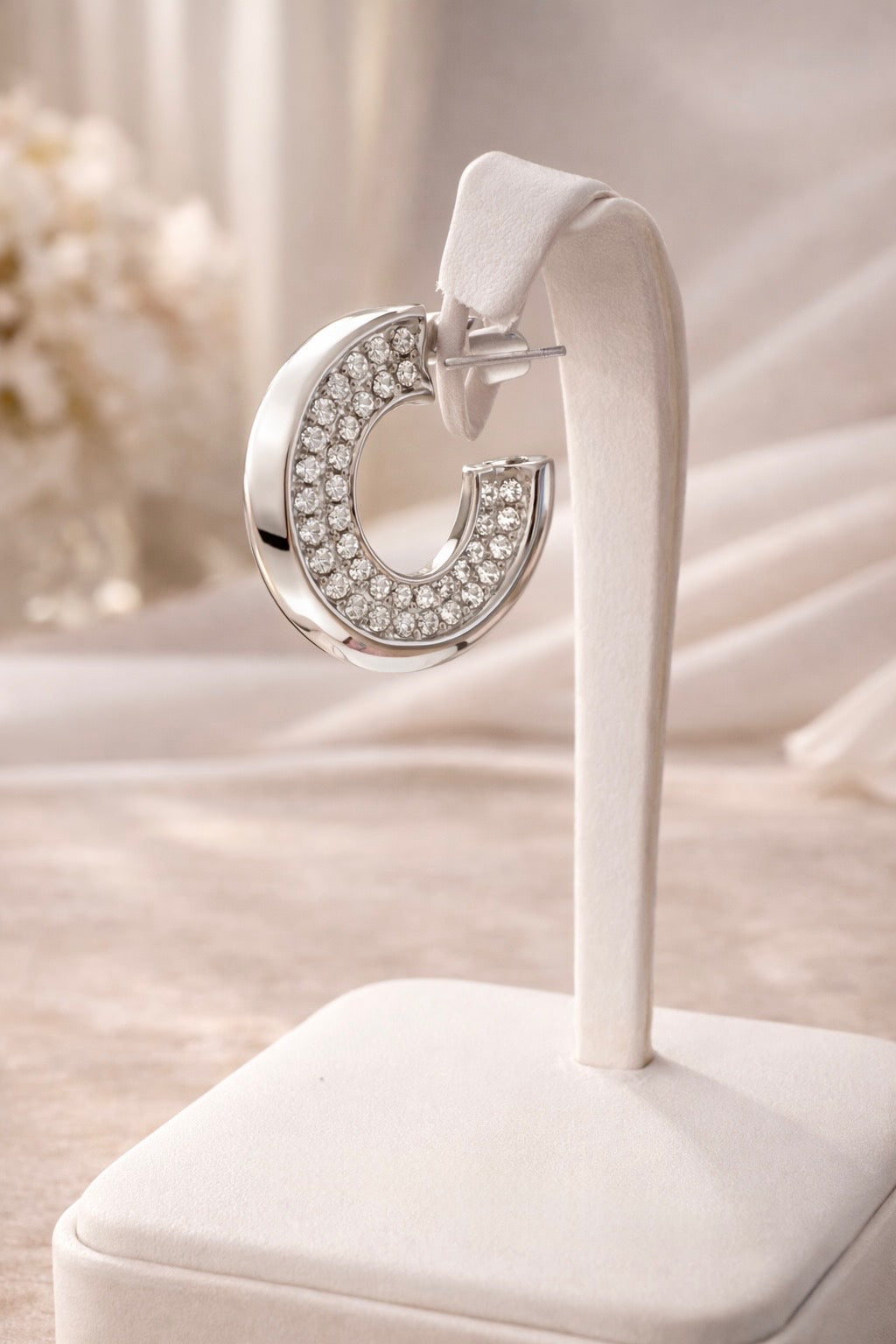 Refined Edge Hoop Earrings