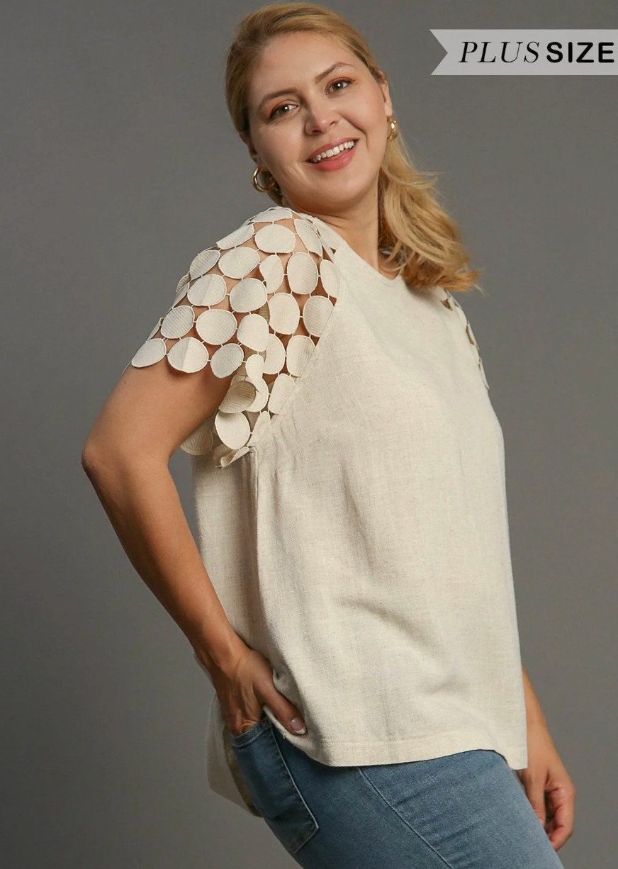 The Linen Luxe Dot Sleeve Top