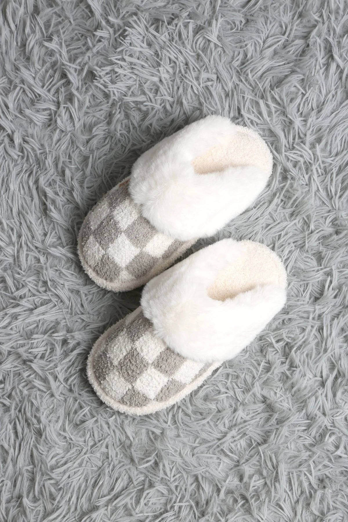 Super Lux Checker Faux Fur Cuff Slippers