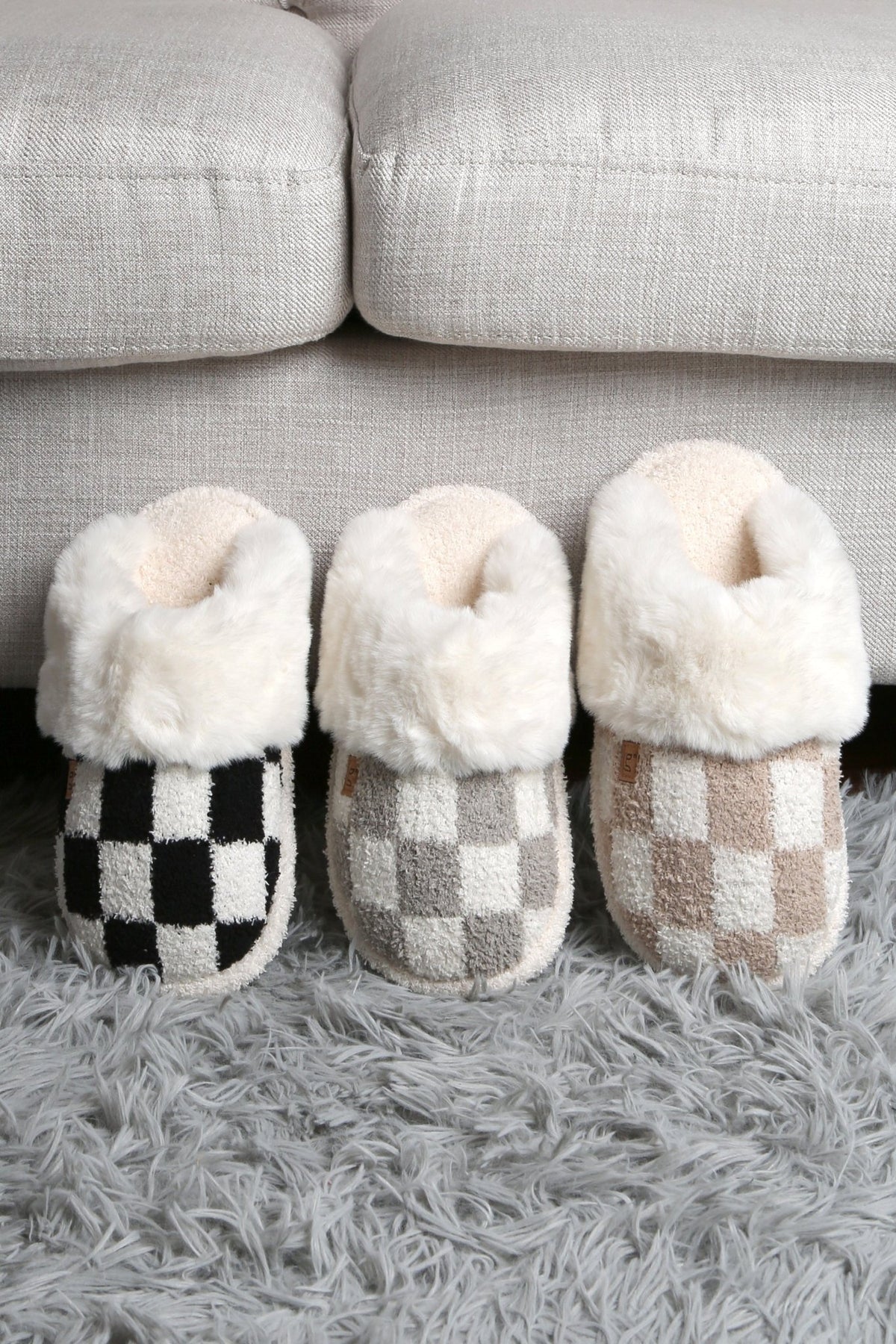 Super Lux Checker Faux Fur Cuff Slippers