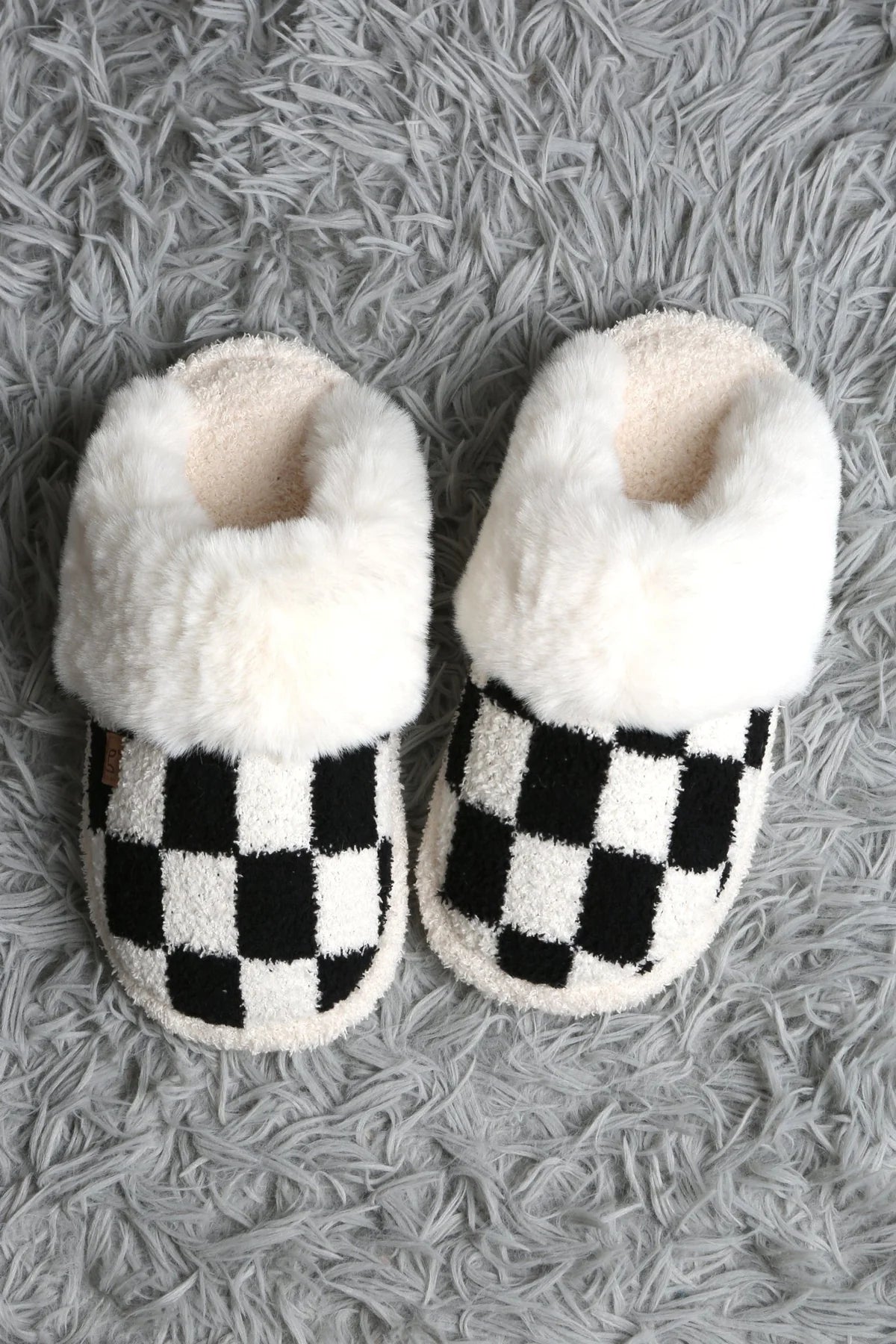 Super Lux Checker Faux Fur Cuff Slippers